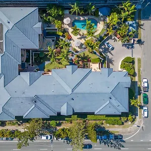 Oceanside Cove Aparthotel